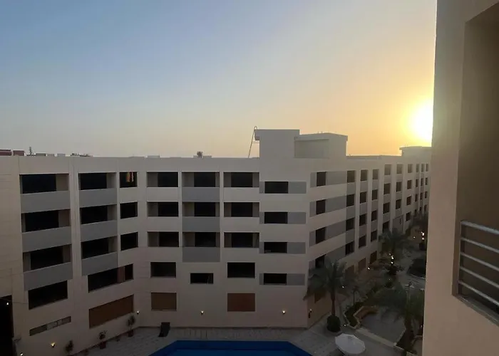 Luxury 2br 2 Min Walk To Beach, Princess Aparthotel *