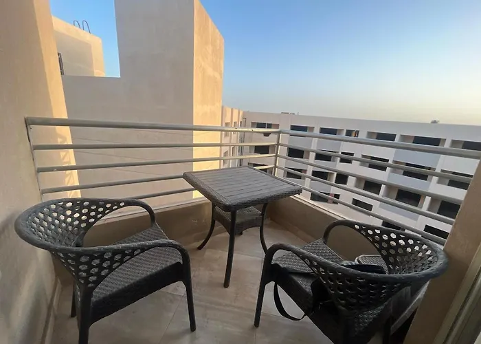 Luxury 2br 2 Min Walk To Beach, Princess Aparthotel