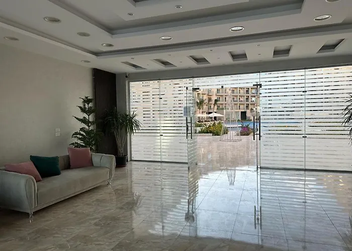 Luxury 2br 2 Min Walk To Beach, Princess Aparthotel