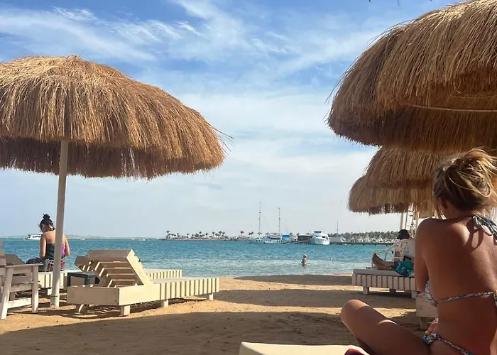 Luxury 2br 2 Min Walk To Beach, Princess Aparthotel *